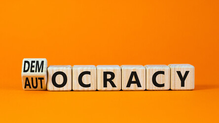 DocuLive: Van democratie naar dictatuur