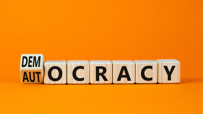 DocuLive: Van democratie naar dictatuur